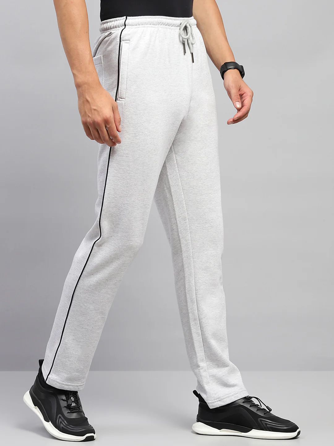 Men Beige Solid Regular Fit Lower - Image 4