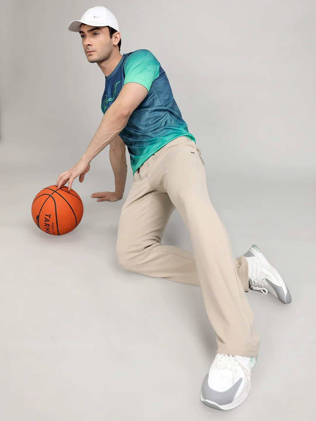 Men Beige Solid Regular Fit Lower - Image 6