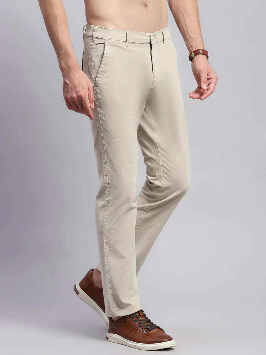 Men Beige Solid Regular Fit Trouser - Image 4