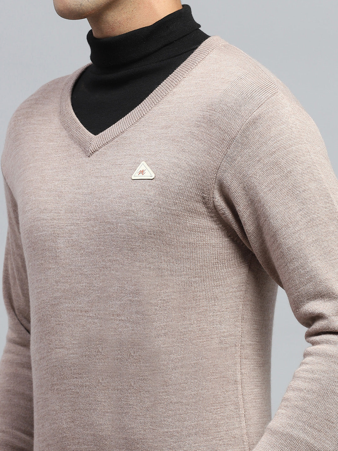 Men Beige Solid V Neck Full Sleeve Pullover - Image 6