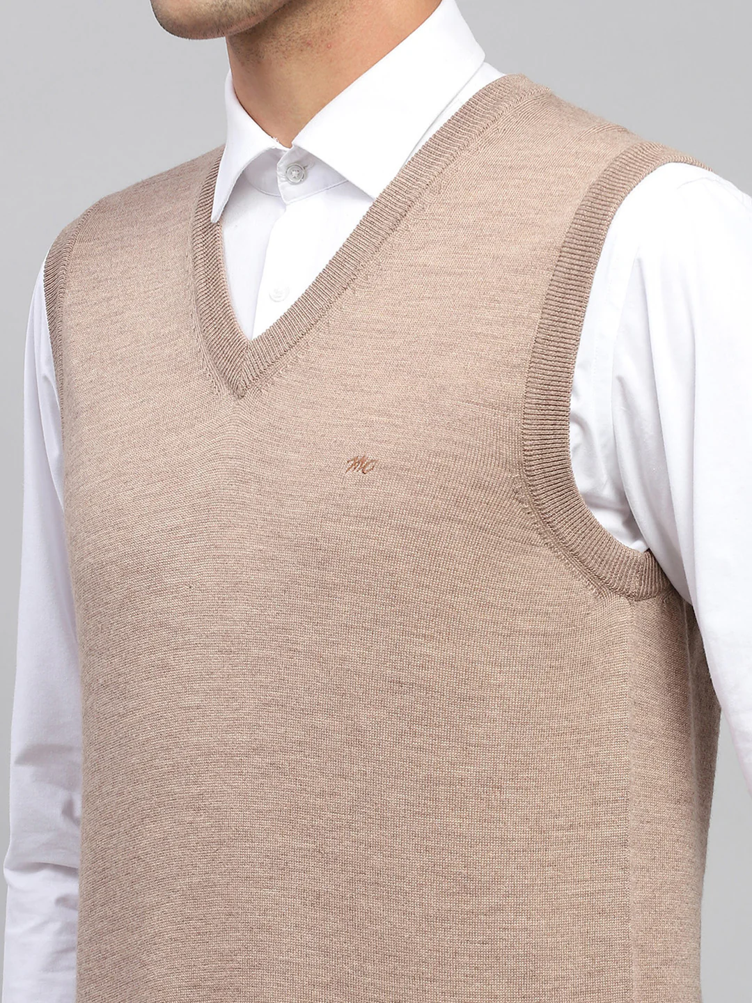 Men Beige Solid V Neck Sleeveless Sweater - Image 6