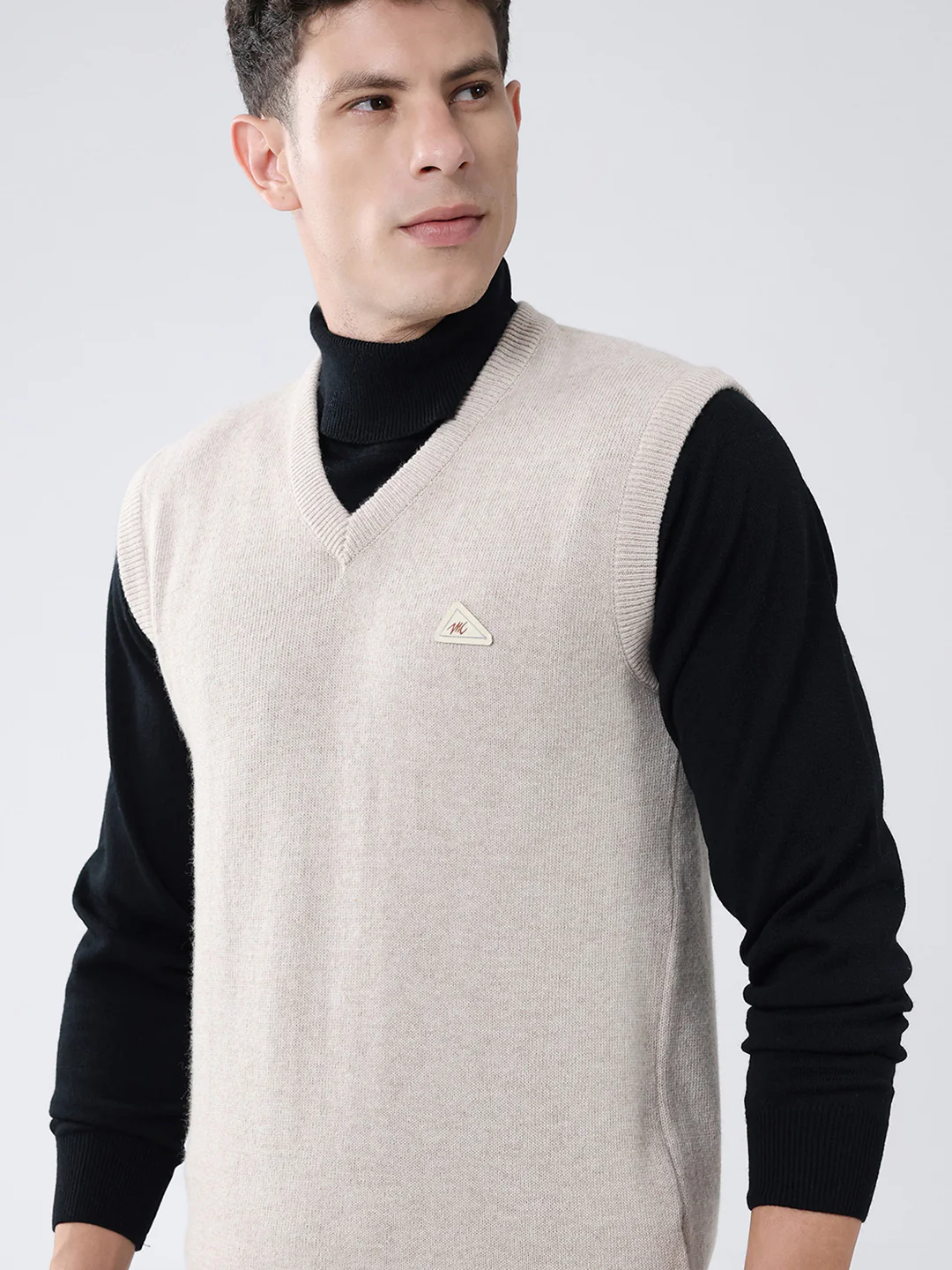 Men Beige Solid V Neck Sleeveless Sweater - Image 6