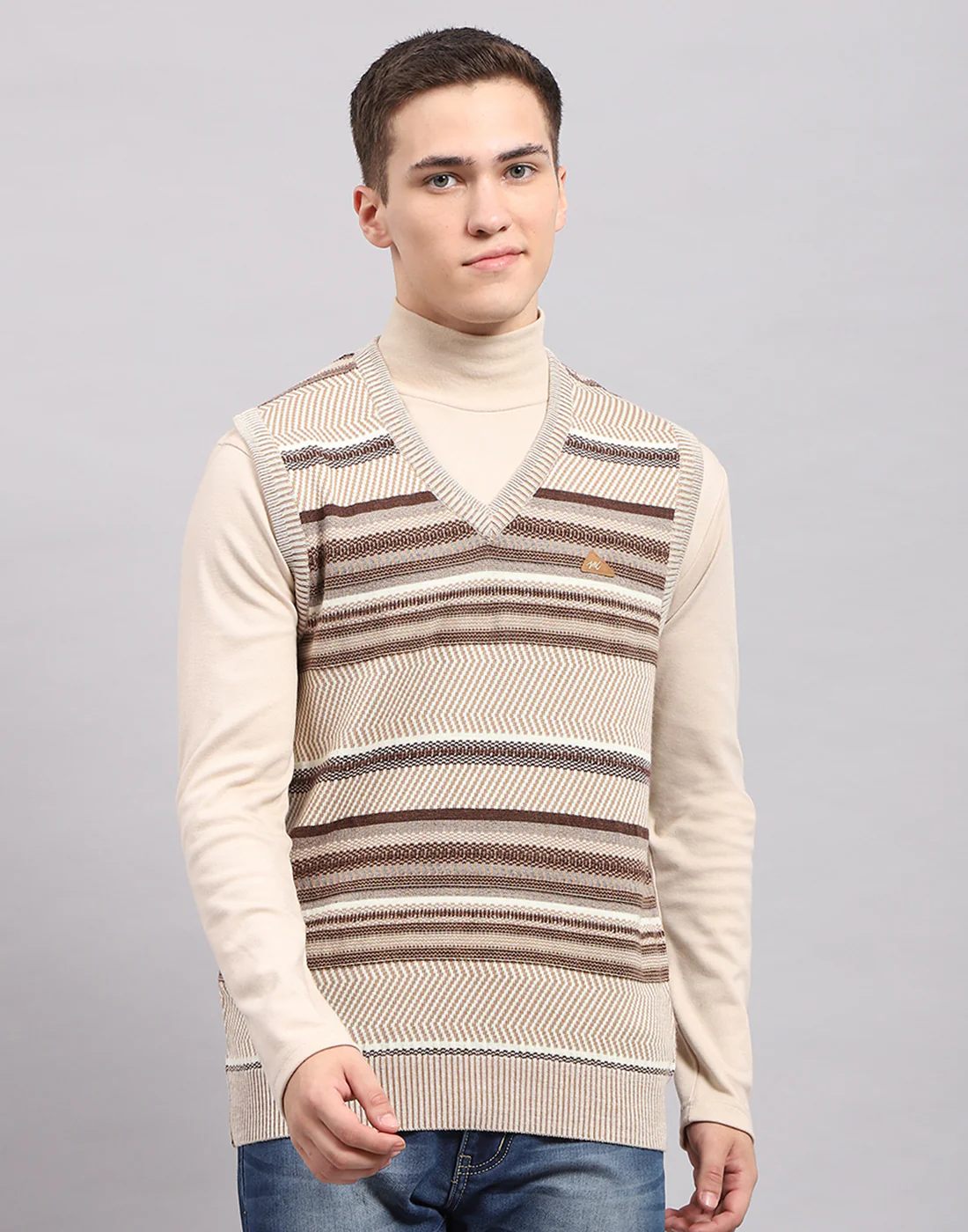 Men Beige Stripe V Neck Sleeveless Sweater - Image 2