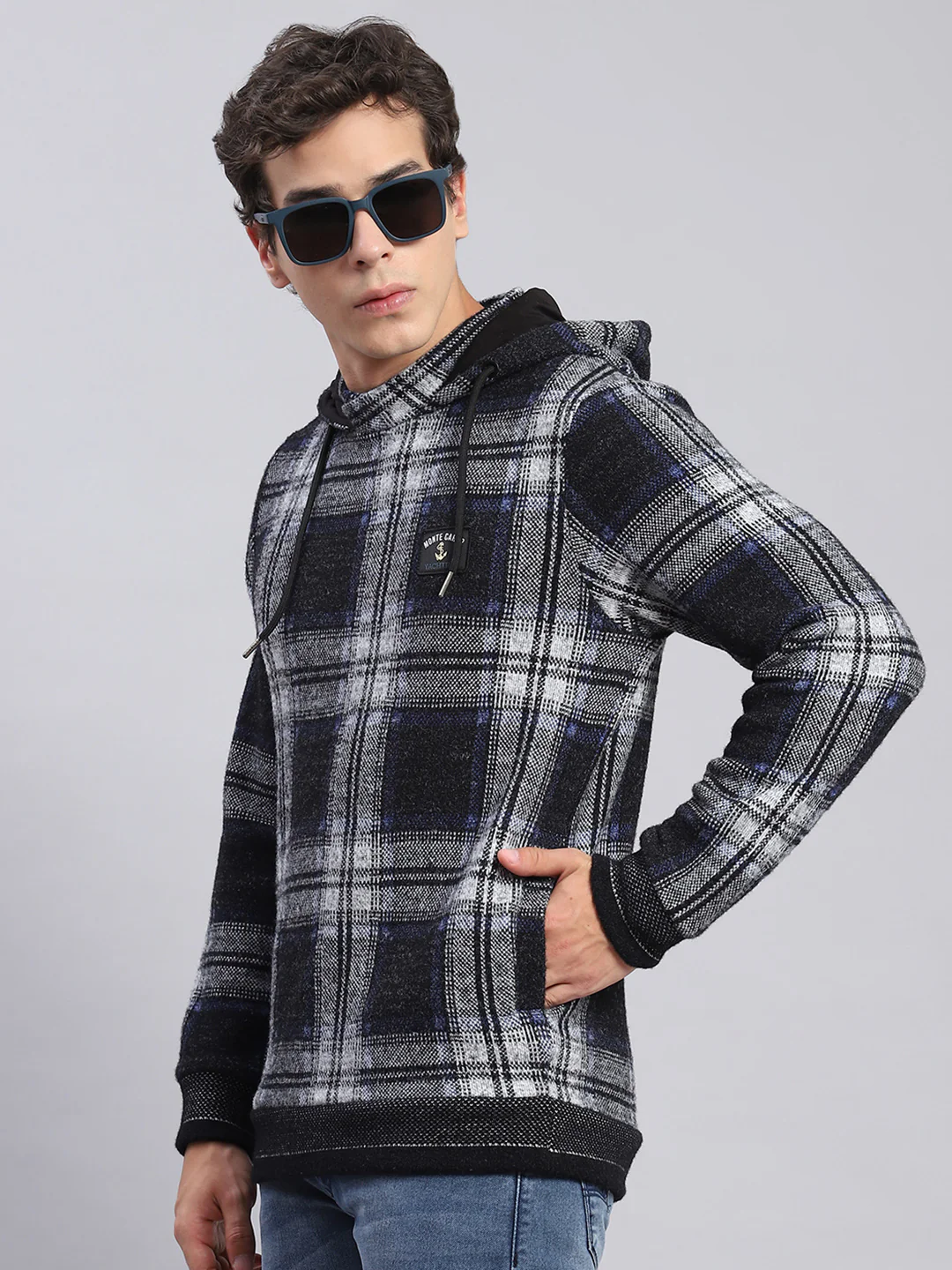 Men Black Check Hooded Full Sleeve Sweatshirts - Image 3