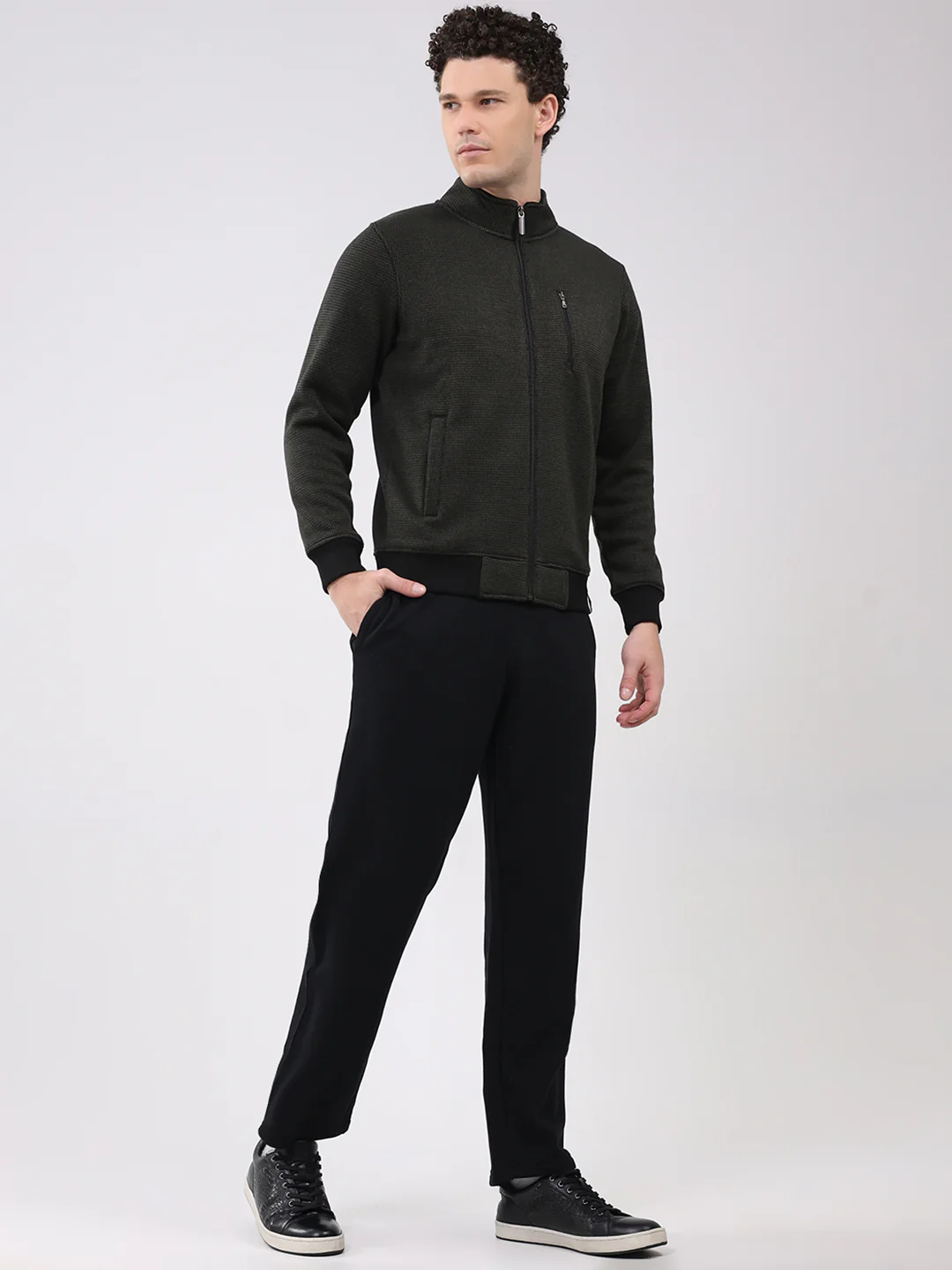 Men Black Embroidered Round Neck Full Sleeve Winter Tracksuit - Image 4