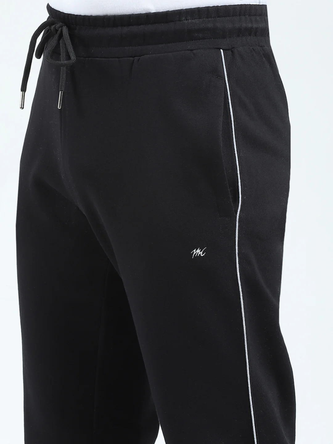Men Black & Grey Solid Mock Neck Full Sleeve Winter Tracksuit - Image 8