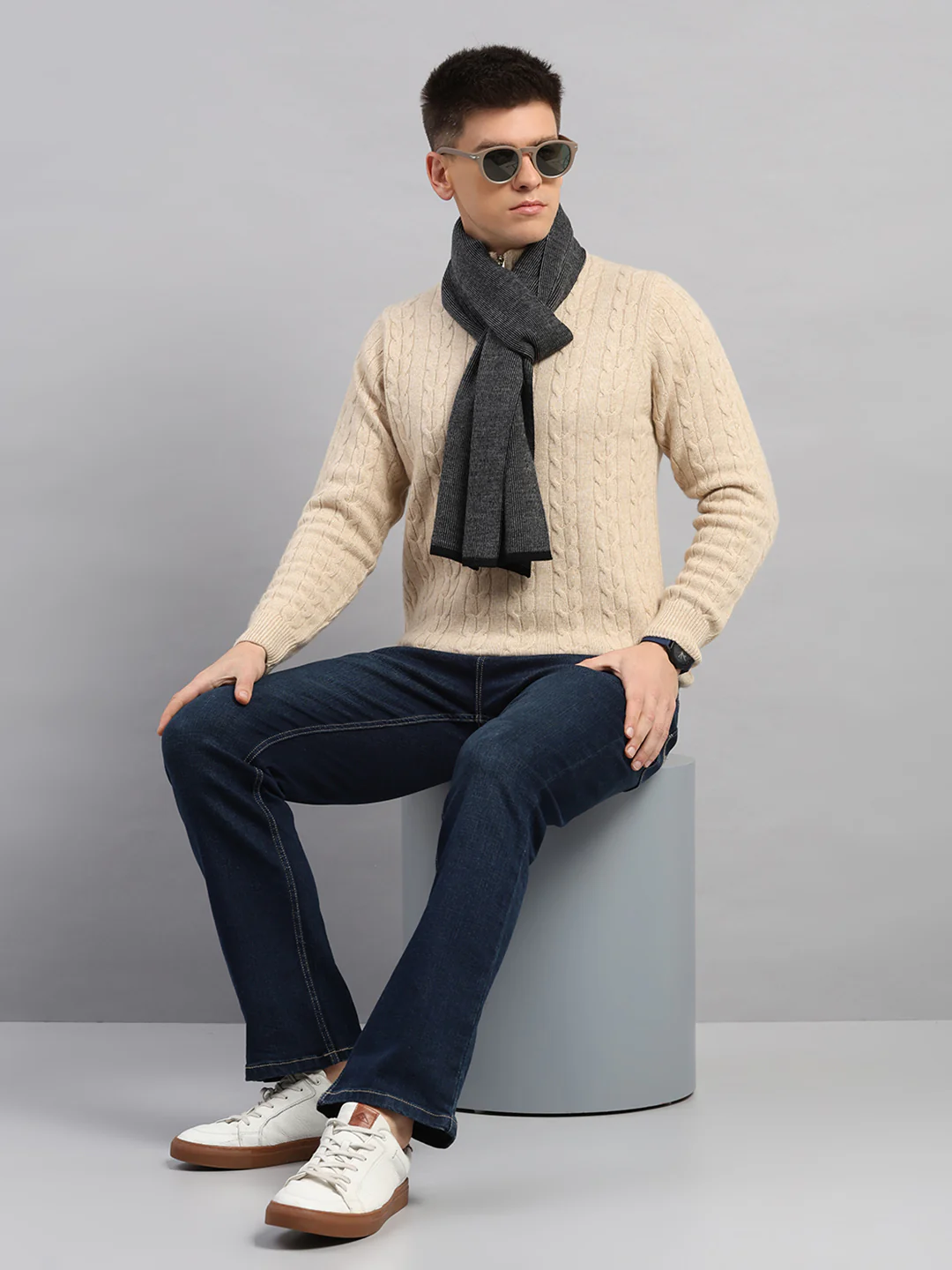 Men Black Printed Blend Wool Muffler - Image 5