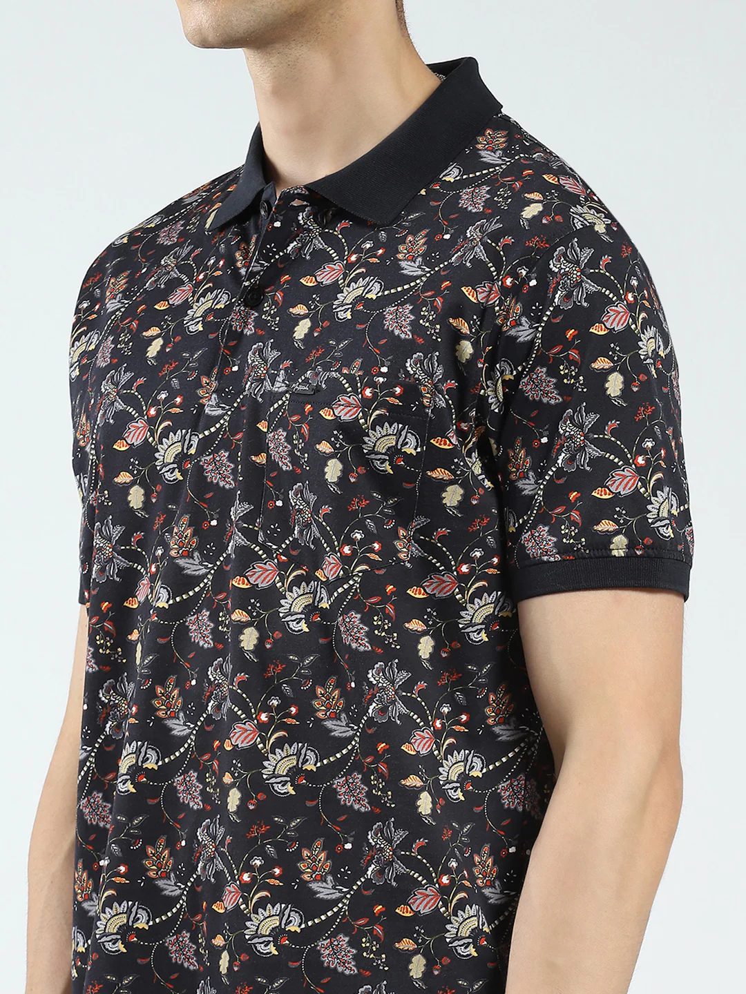 Men Black Printed Collar Half Sleeve T-Shirt - Image 6