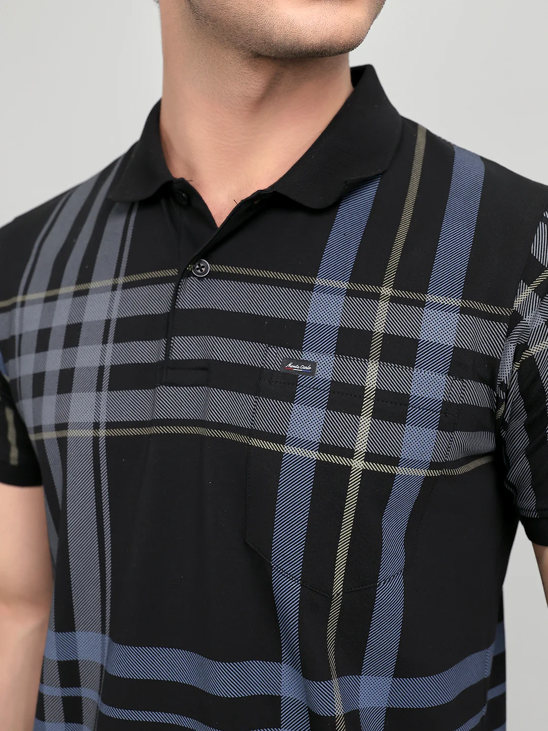 Men Black Printed Collar Half Sleeve T-Shirt - Image 5