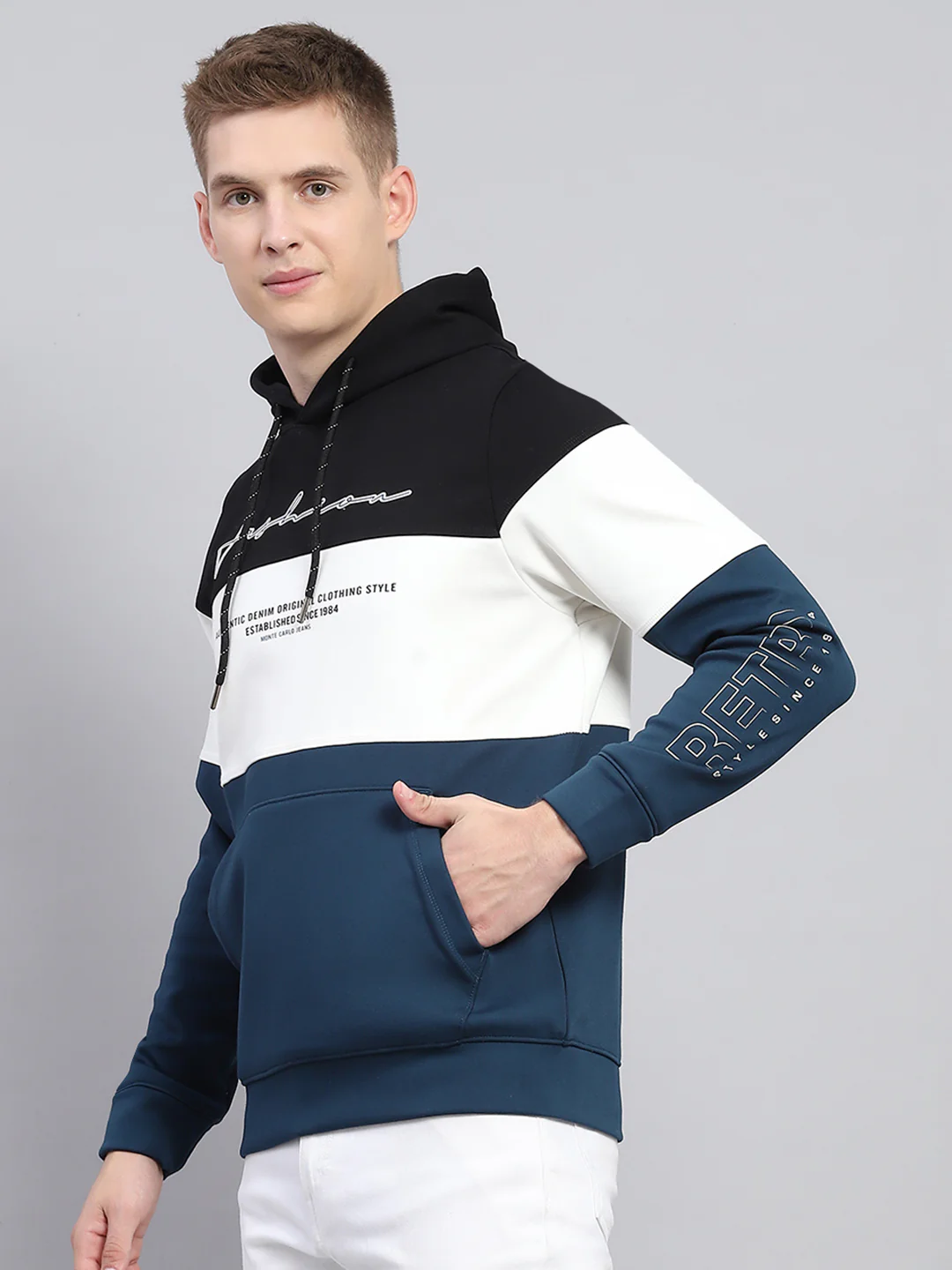 Men Black Printed Hooded Full Sleeve Sweatshirt - Image 3