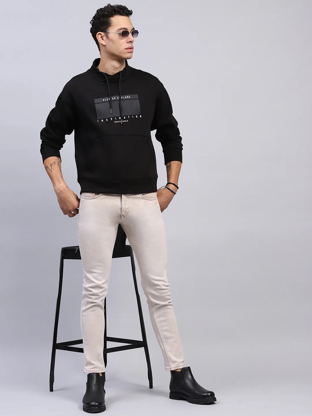 Men Black Printed Mock Neck Full Sleeve Sweatshirt - Image 2
