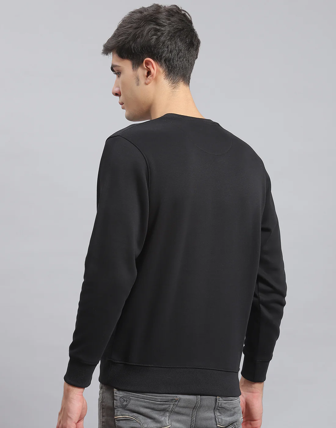 Men Black Printed Round Neck Full Sleeve Sweatshirt - Image 5