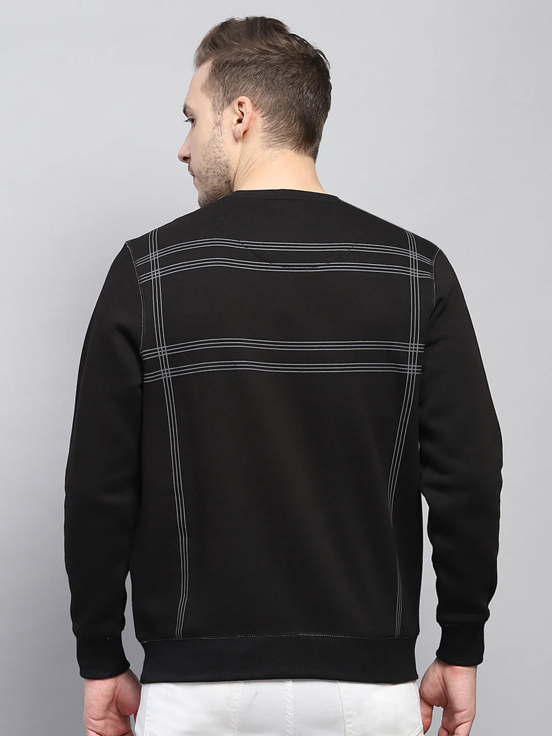 Men Black Printed Round Neck Full Sleeve Sweatshirt - Image 5