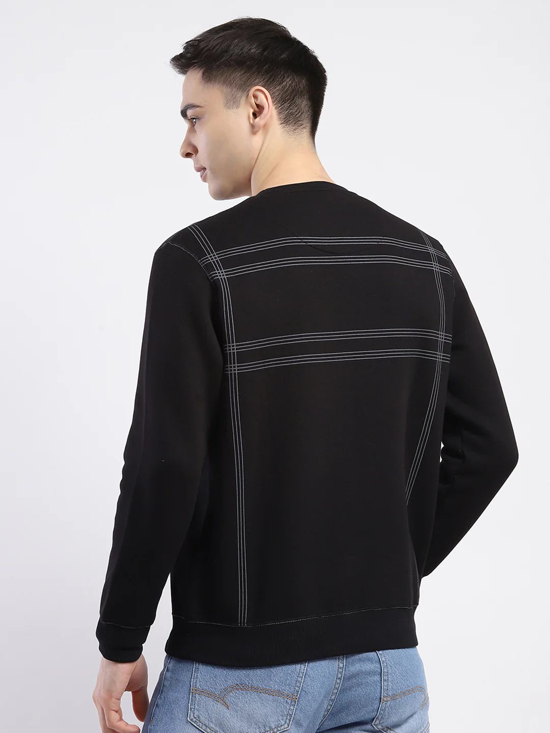 Men Black Printed Round Neck Full Sleeve Sweatshirt - Image 5