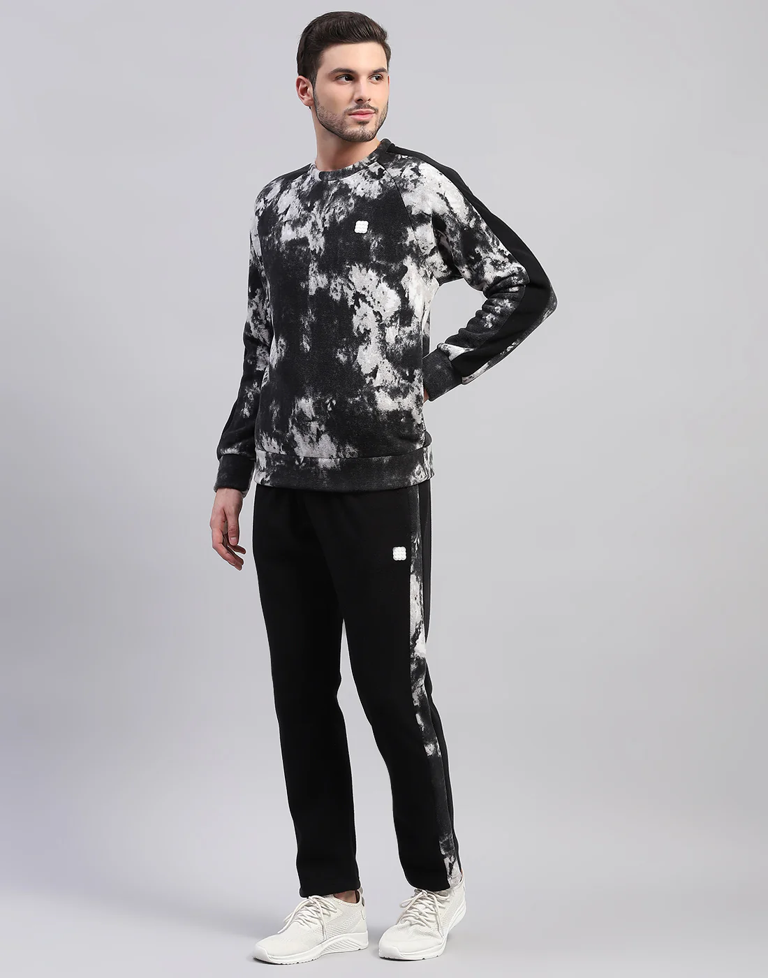 Rock.it Men Black Printed Round Neck Full Sleeve Tracksuit - Image 3