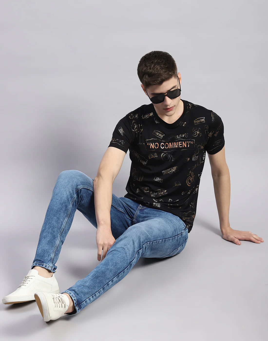 Men Black Printed Round Neck Half Sleeve T-Shirt - Image 5