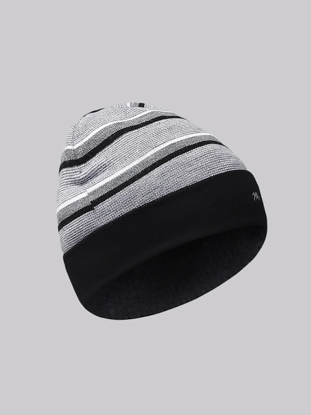 Men Black Self Design Cap - Image 2