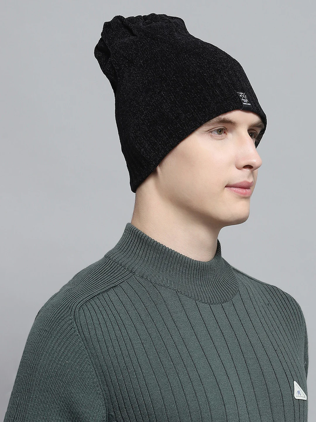 Men Black Self Design Cap - Image 4