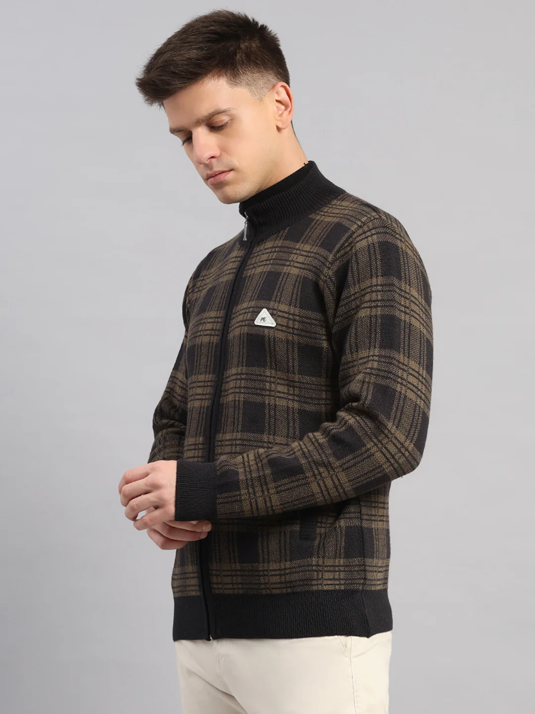 Men Black Self Design Round Neck Full Sleeve Pullover - Image 3