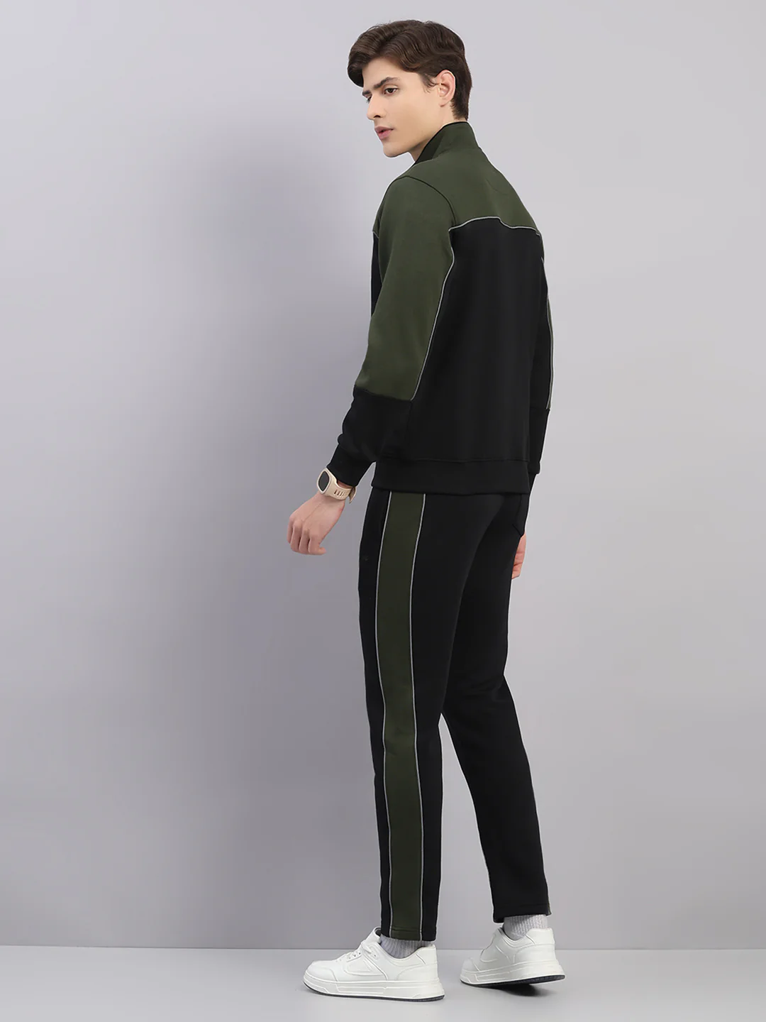 Men Black Self Design Stand Collar Full Sleeve Winter Tracksuit - Image 5