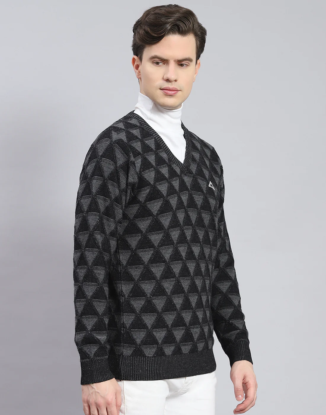 Men Black Self Design V Neck Full Sleeve Pullover - Image 5