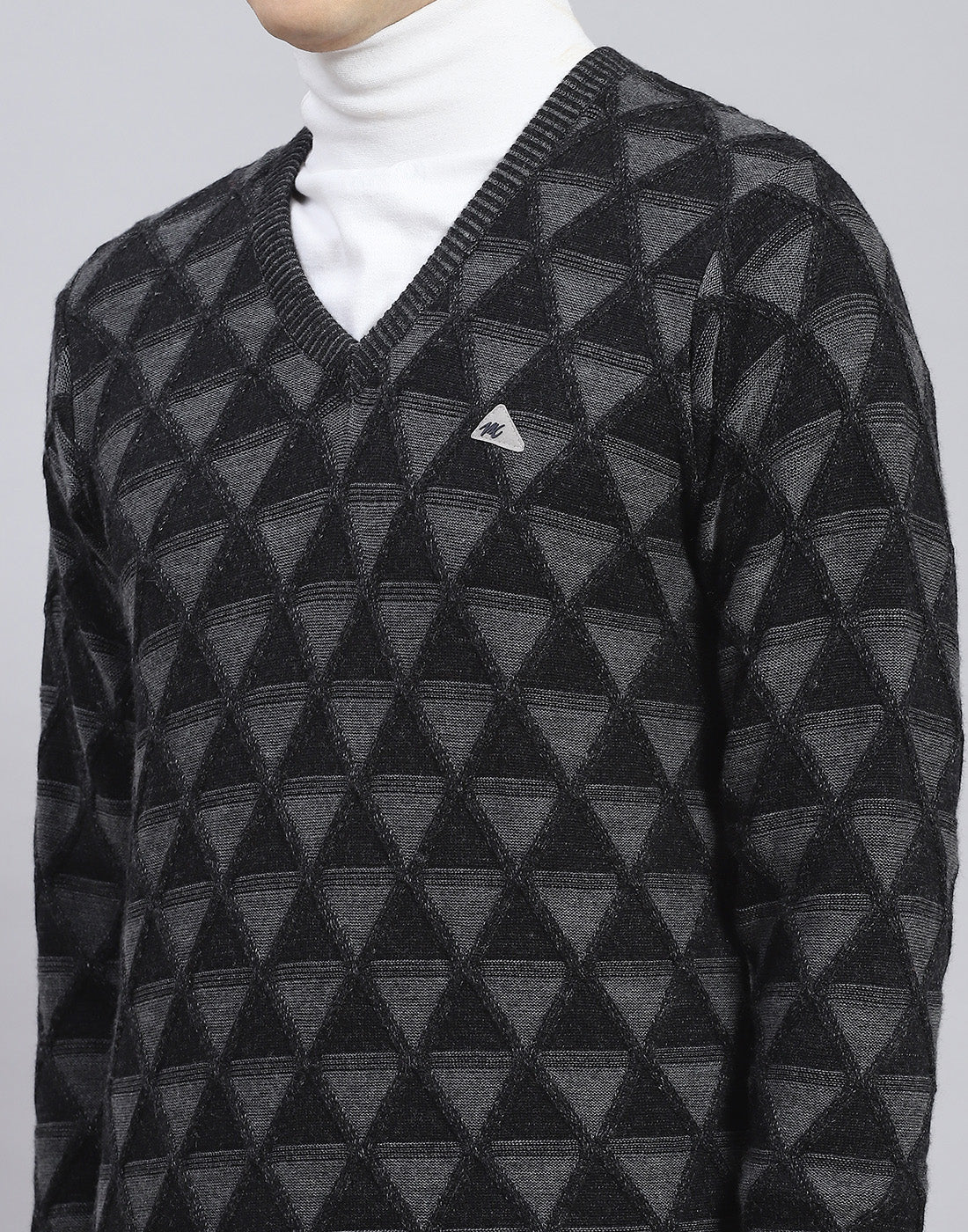 Men Black Self Design V Neck Full Sleeve Pullover - Image 7