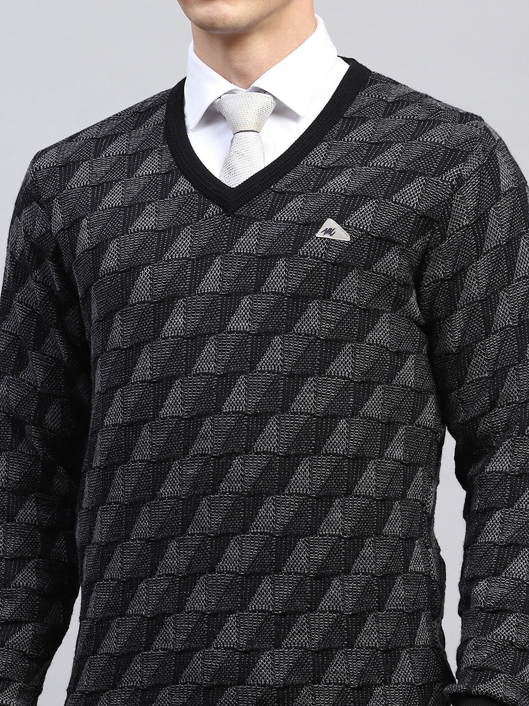 Men Black Self Design V Neck Full Sleeve Pullover - Image 6