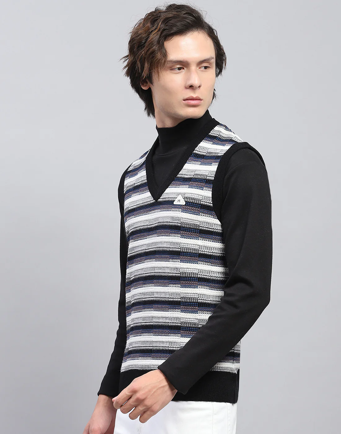 Men Black Self Design V Neck Sleeveless Sweater - Image 3