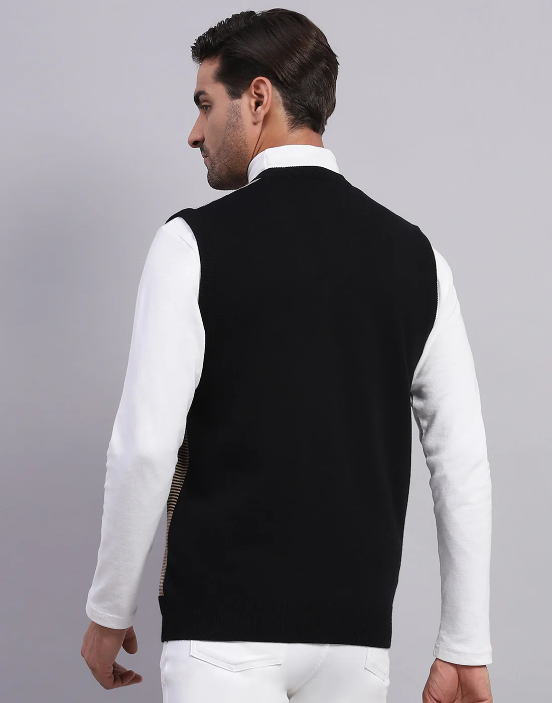 Men Black Self Design V Neck Sleeveless Sweater - Image 5