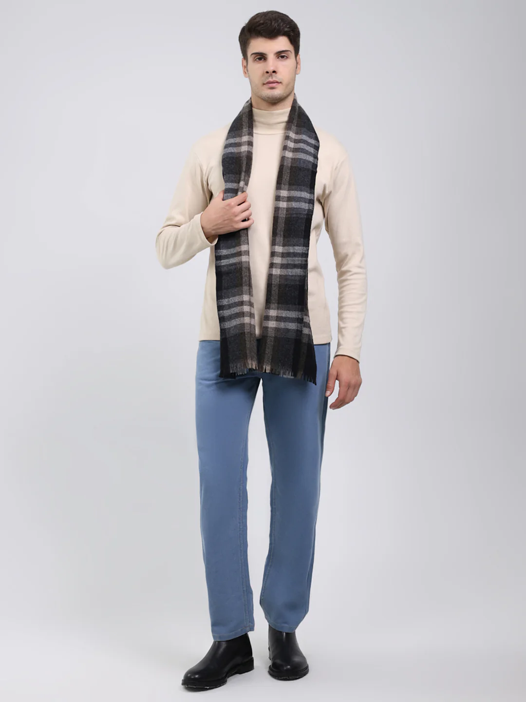 Men Black Self Design Wool Blend Muffler - Image 5