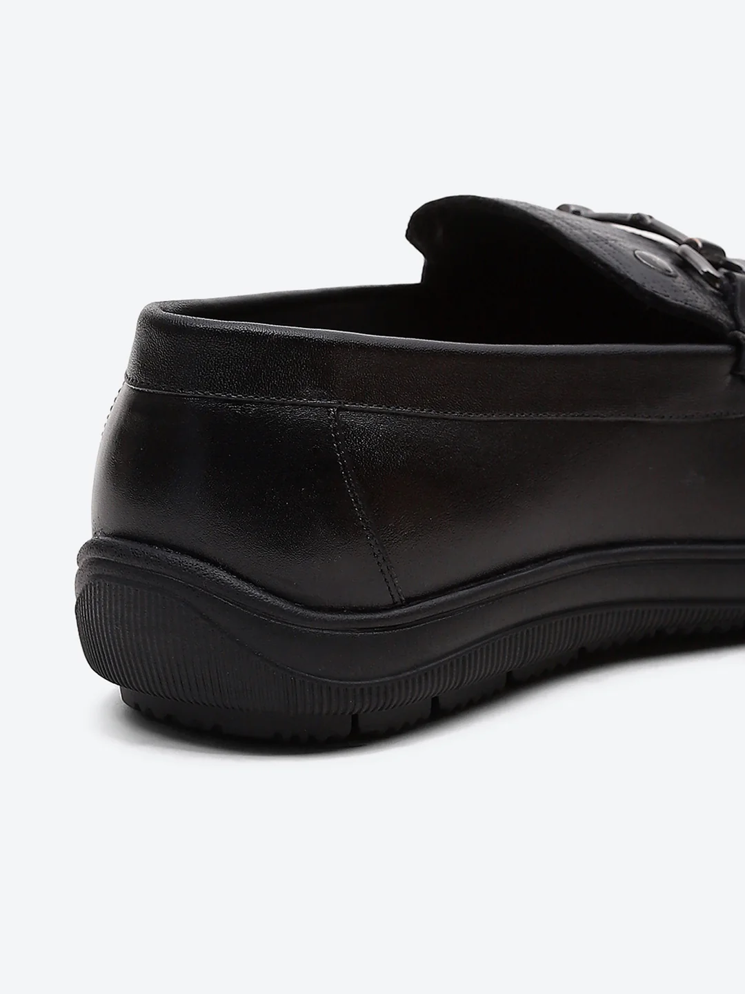 Men Black Comfortable Slip on Leather Loafers - Image 9