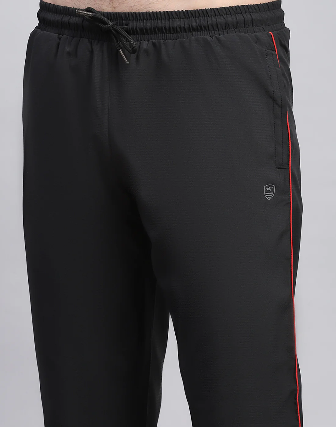 Men Black Solid Band Collar Full Sleeve Winter Tracksuit - Image 8