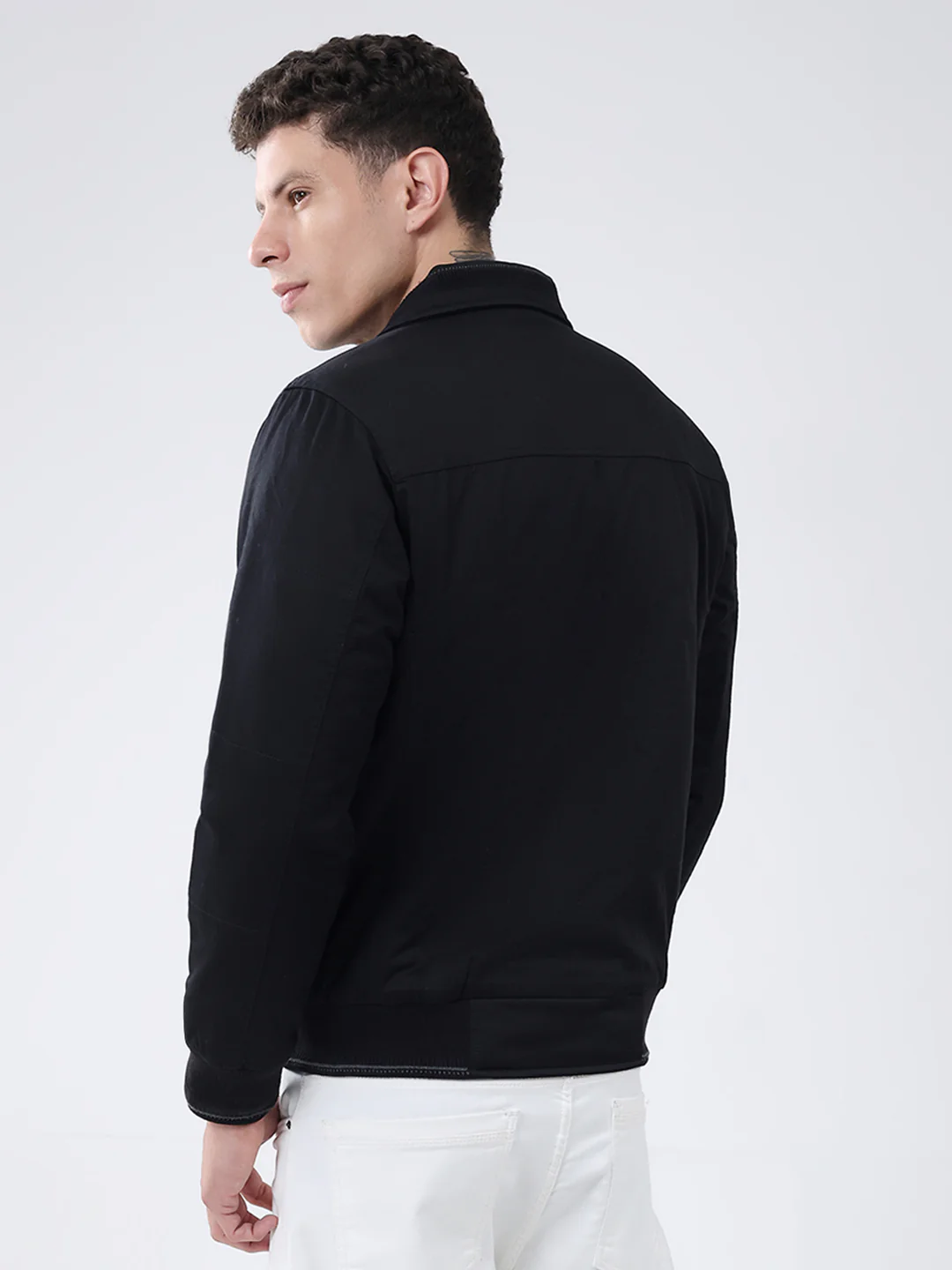 Men Black Solid Collar Full Sleeve Jacket - Image 5