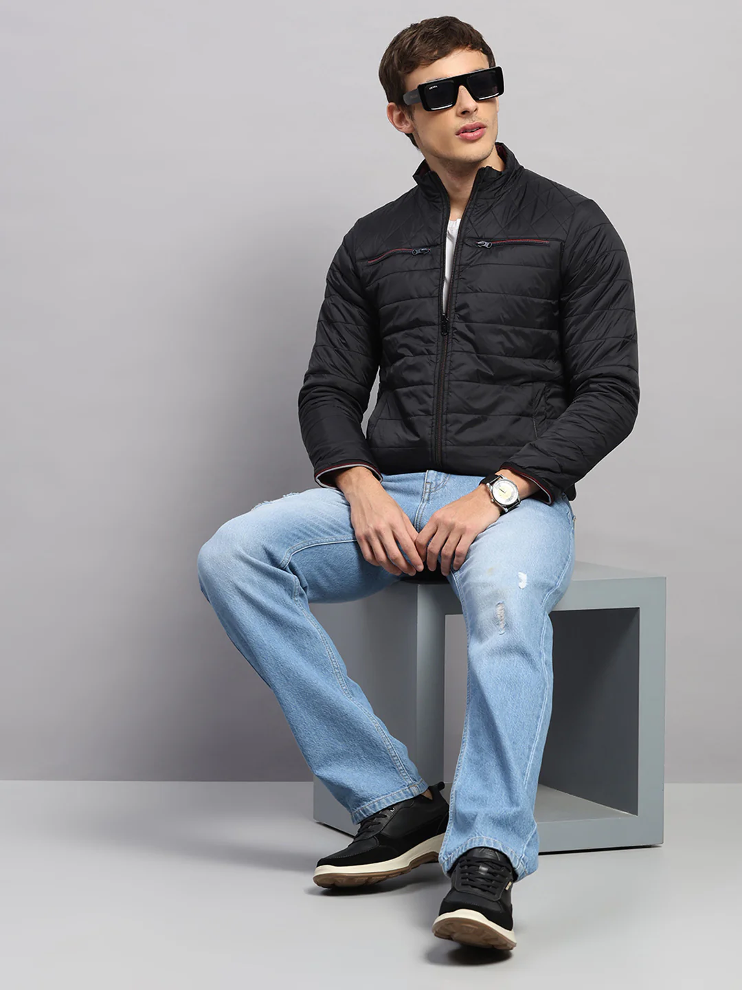 Men Black Solid Collar Full Sleeve Jacket - Image 2