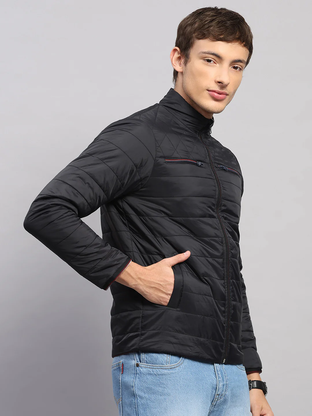 Men Black Solid Collar Full Sleeve Jacket - Image 4
