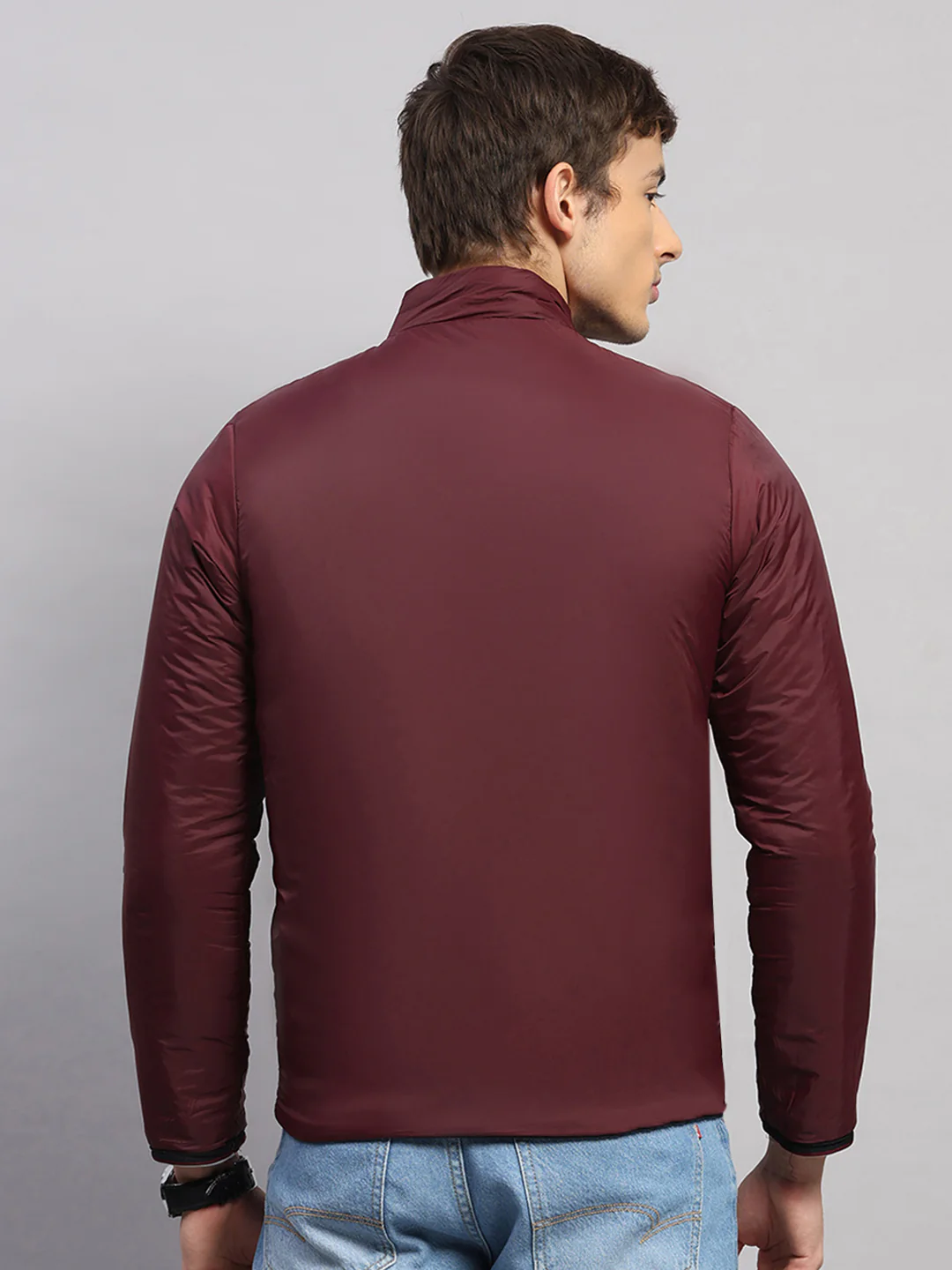 Men Black Solid Collar Full Sleeve Jacket - Image 8