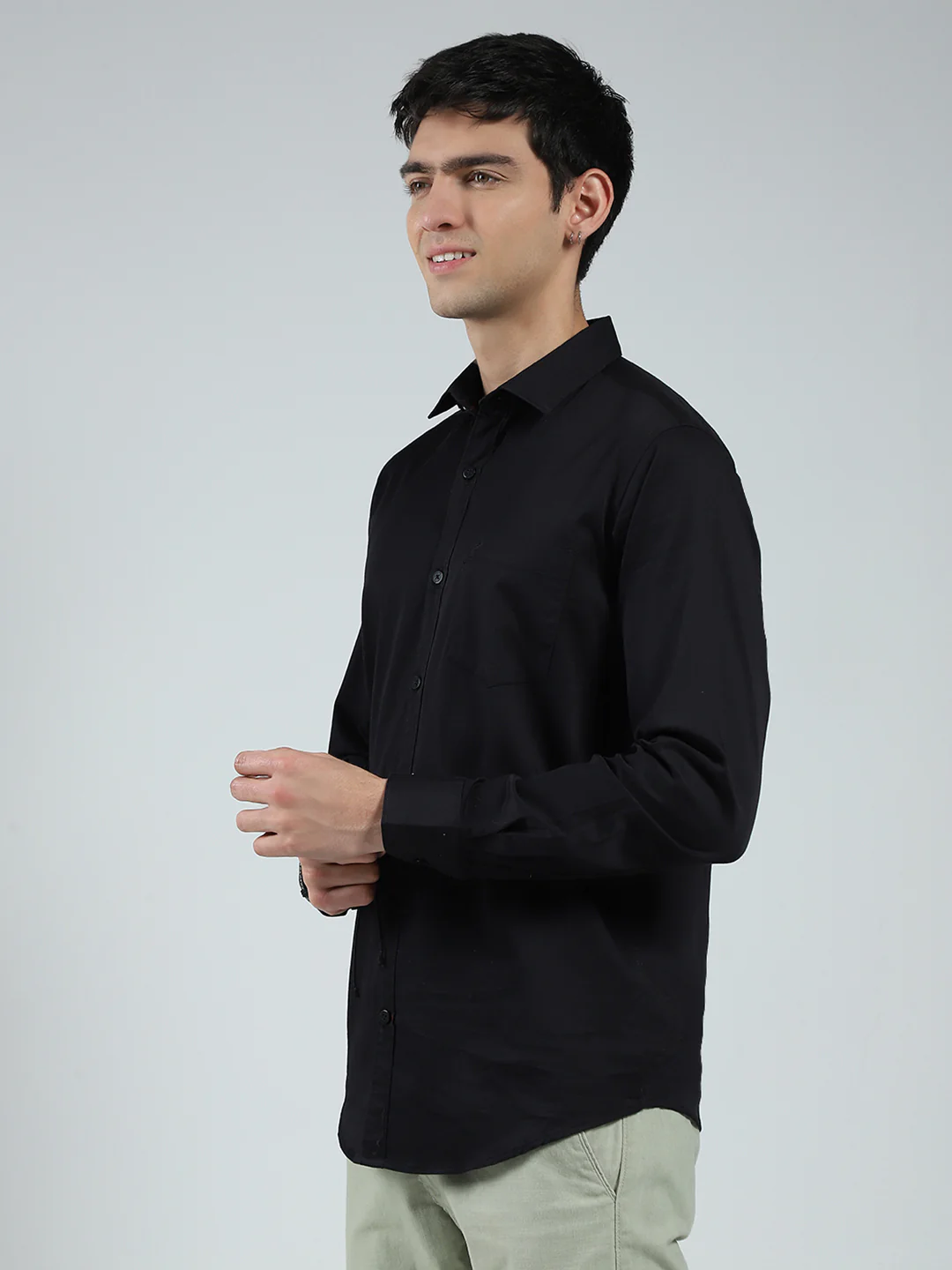 Men Black Solid Collar Full Sleeve Shirt - Image 3