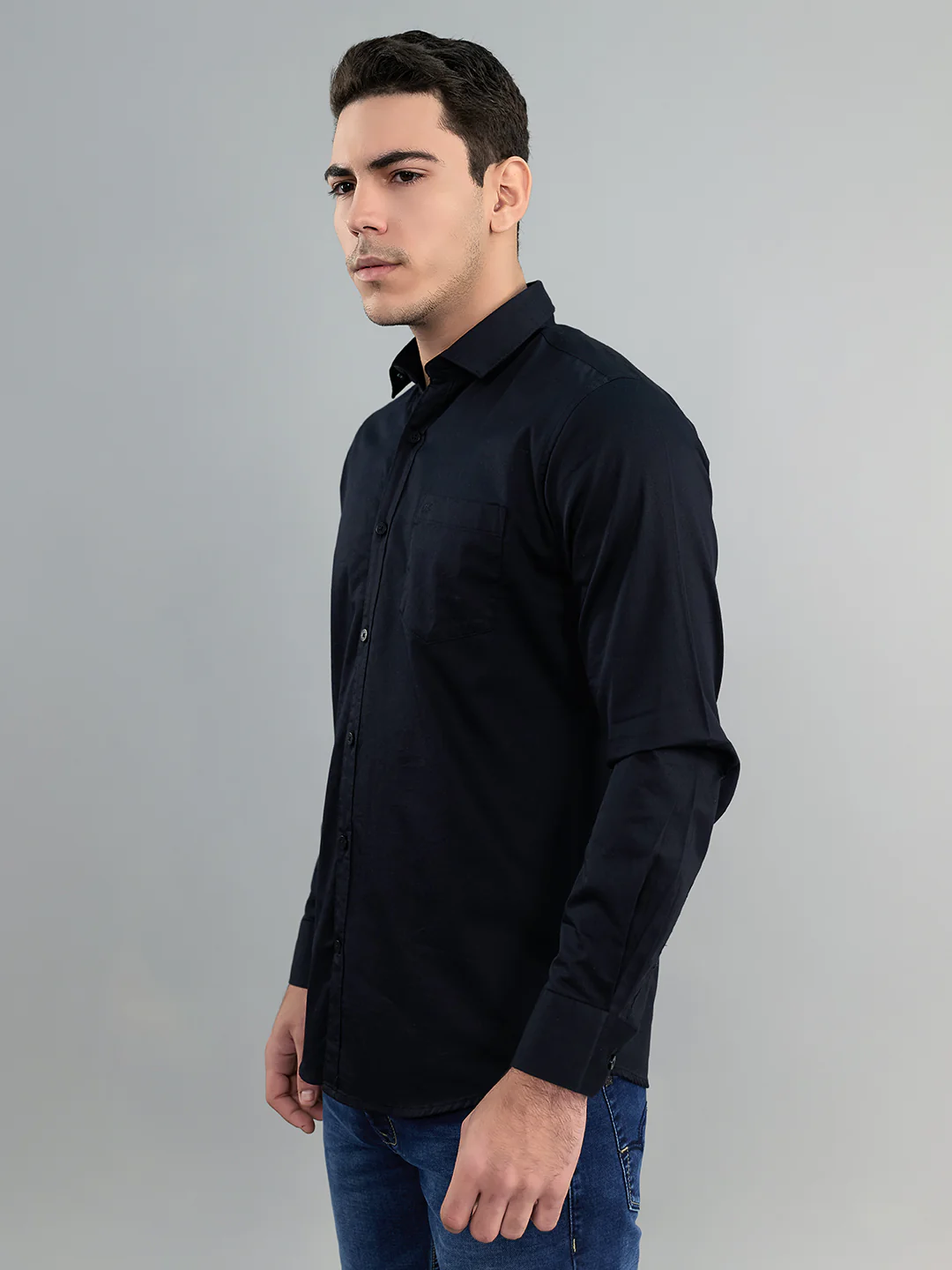 Men Black Solid Collar Full Sleeve Shirt - Image 2