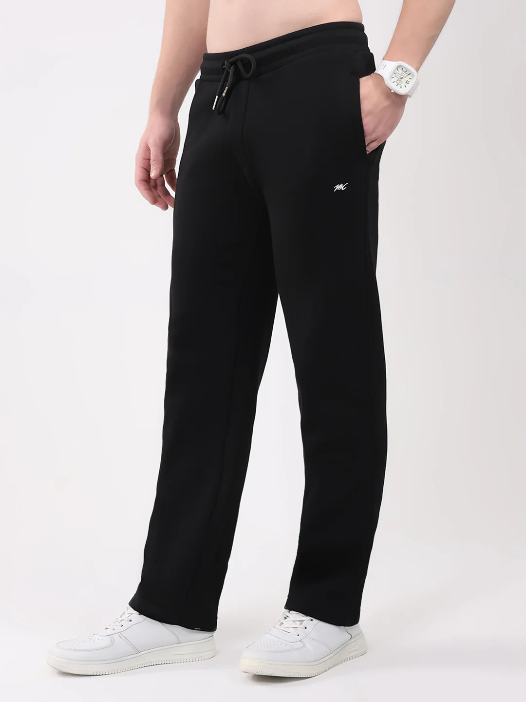 Men Black Solid Collar Full Sleeve Winter Tracksuit - Image 8