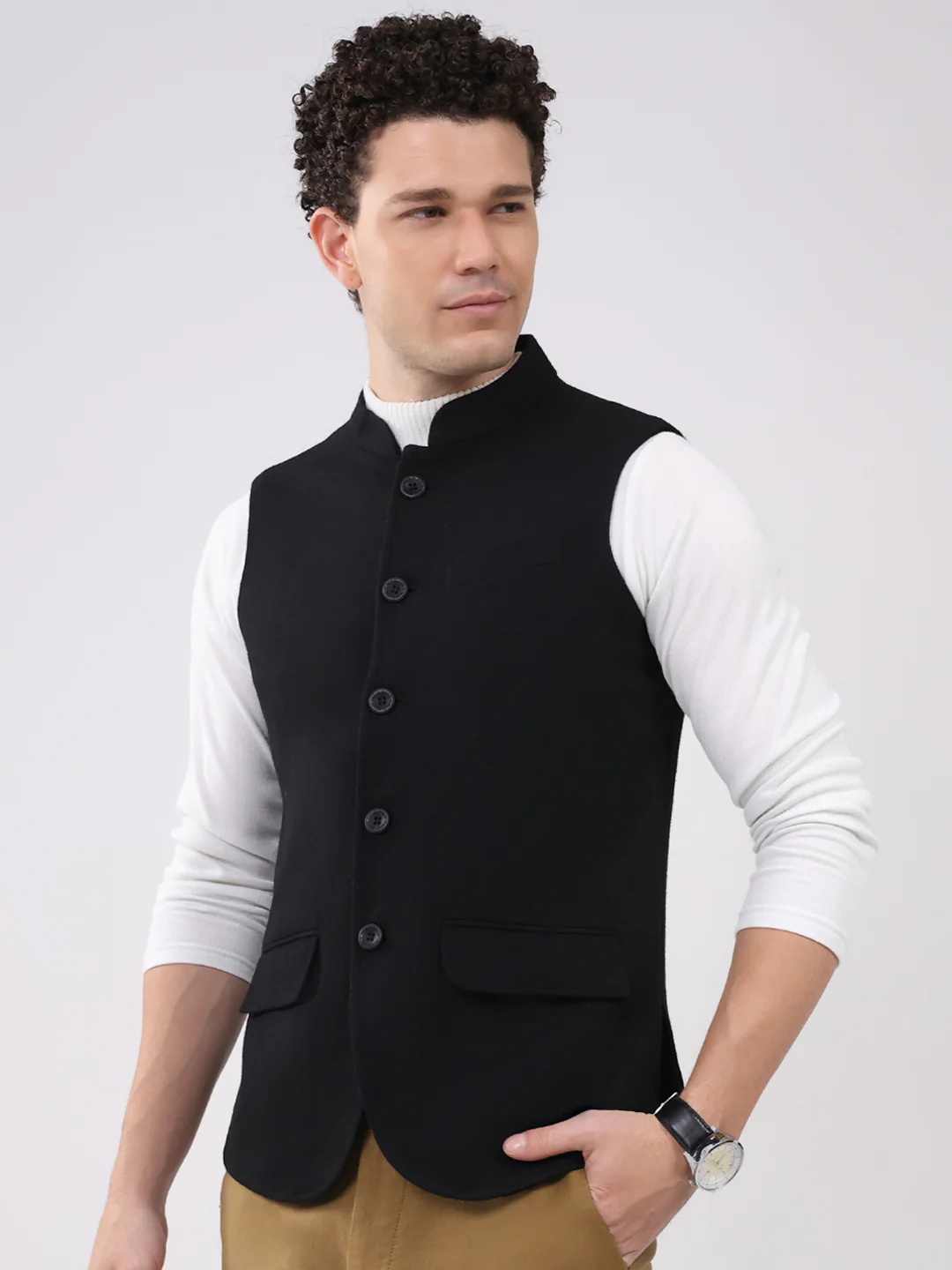 Men Black Solid Collar Sleeveless Jacket - Image 3