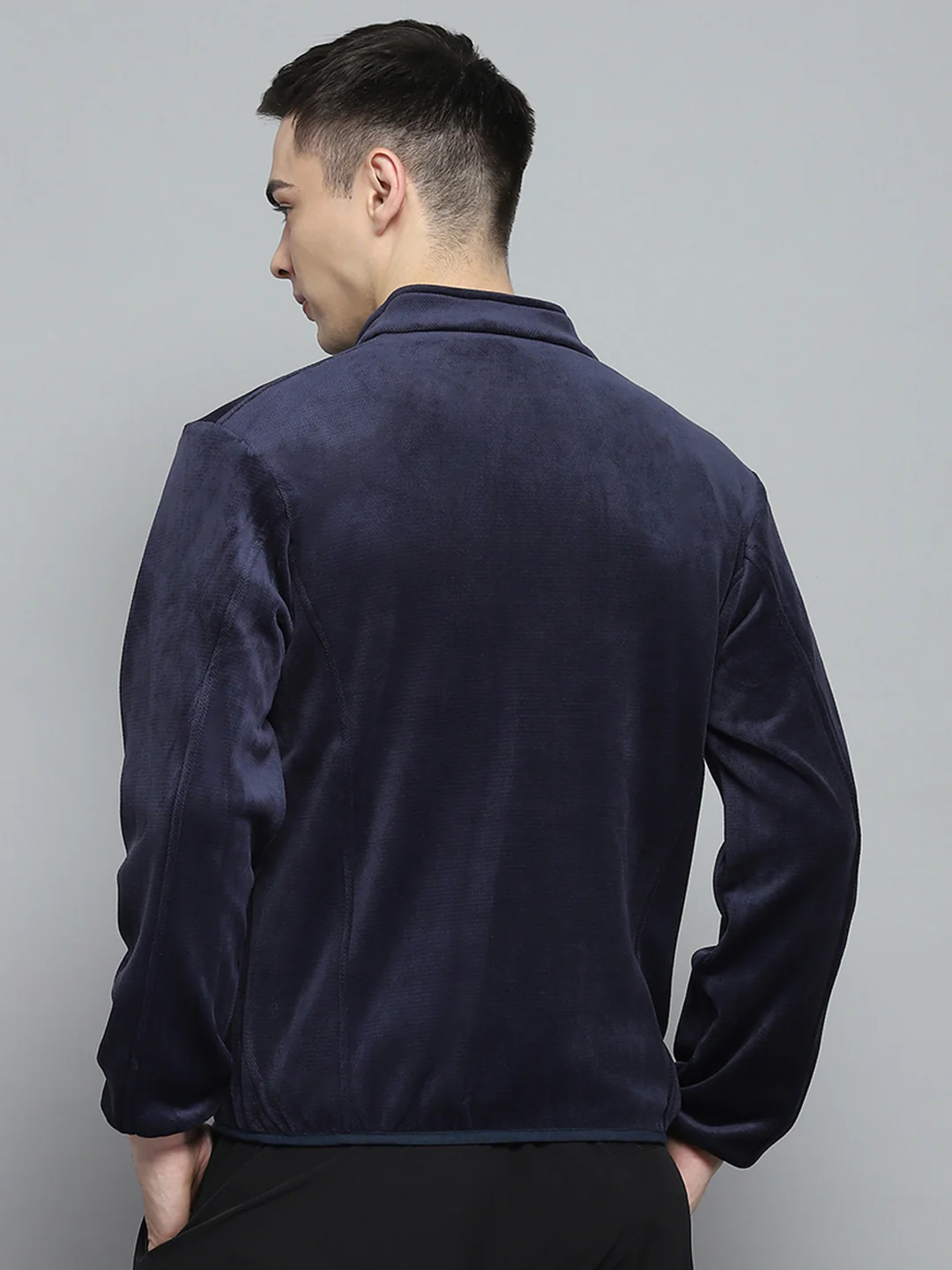Men Black Solid Detachable Hood Full Sleeve Jacket - Image 10