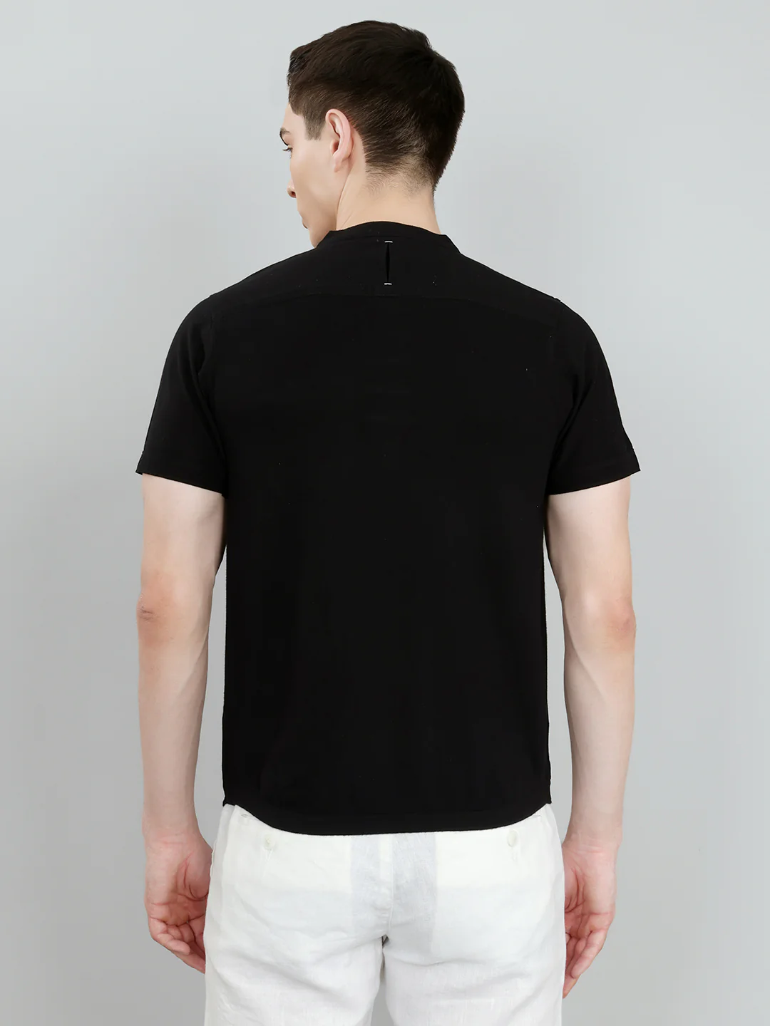 Men Black Solid Henley Neck Half Sleeve T-Shirt - Image 5