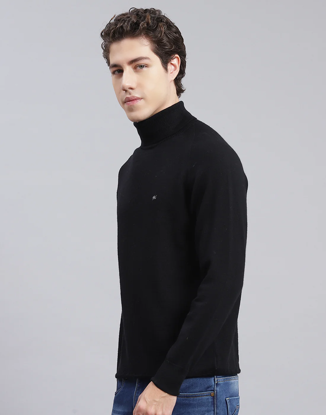 Men Black Solid High Neck Full Sleeve Pullover - Image 3