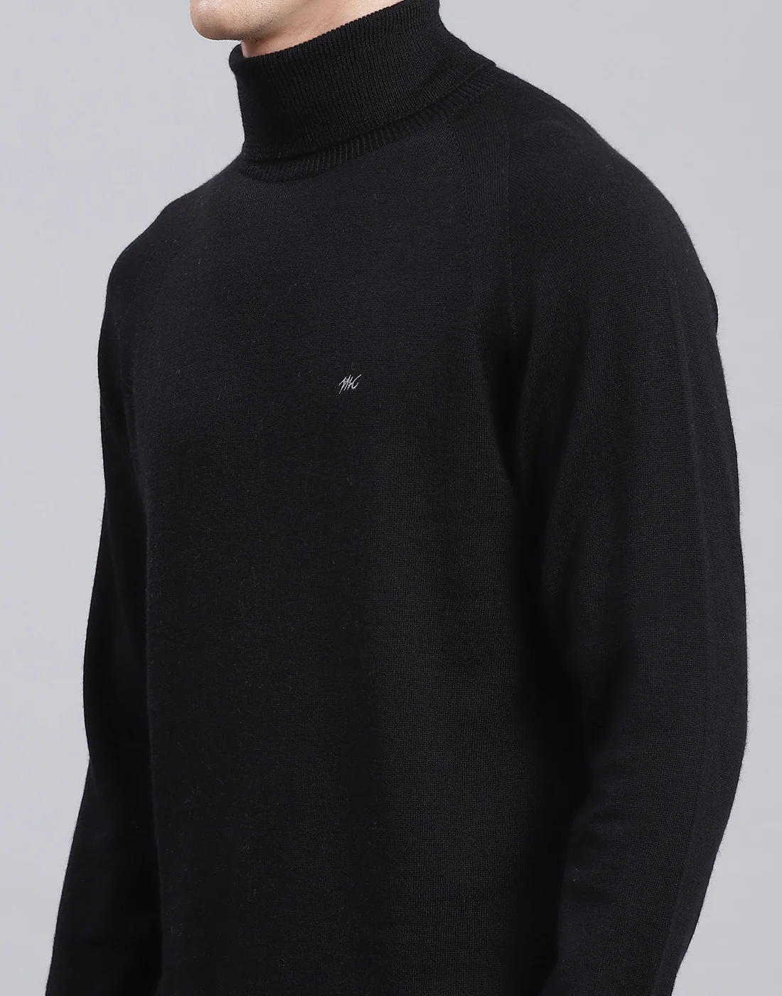 Men Black Solid High Neck Full Sleeve Pullover - Image 6