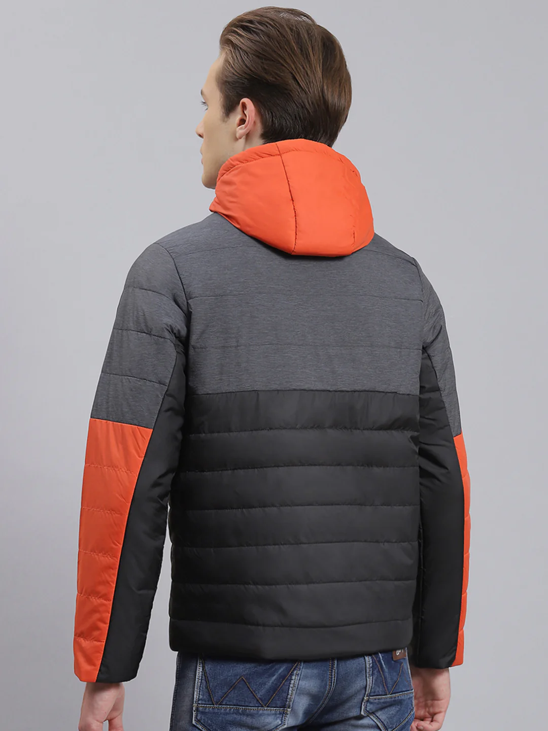 Men Black Solid Hooded Full Sleeve Jacket - Image 4