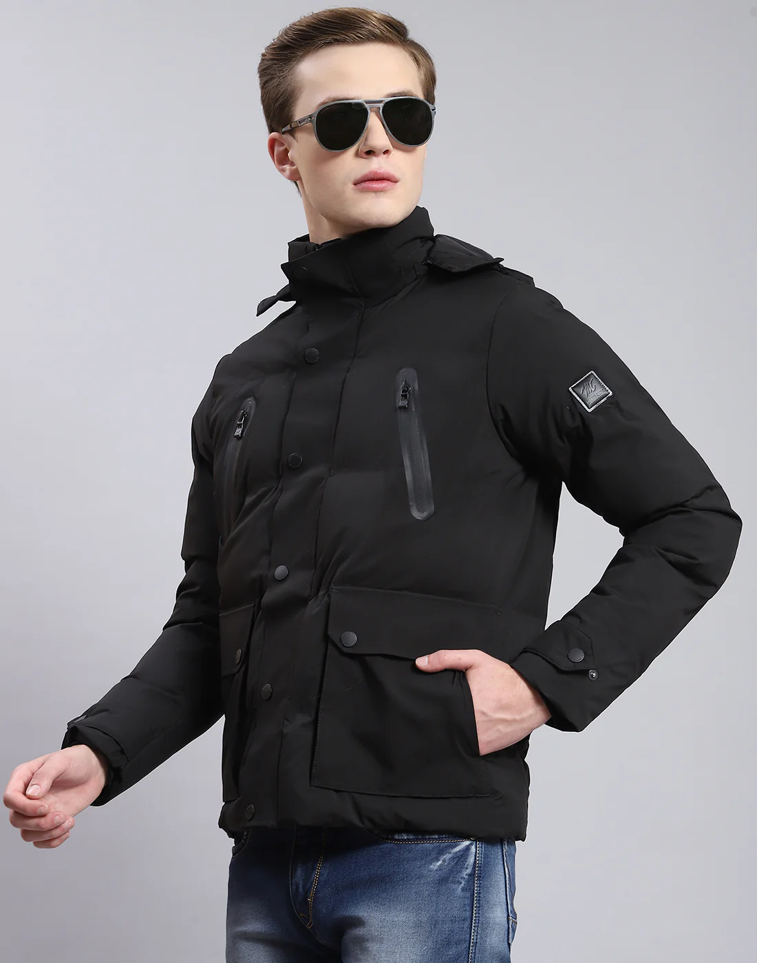 Men Black Solid Hooded Full Sleeve Jacket - Image 6