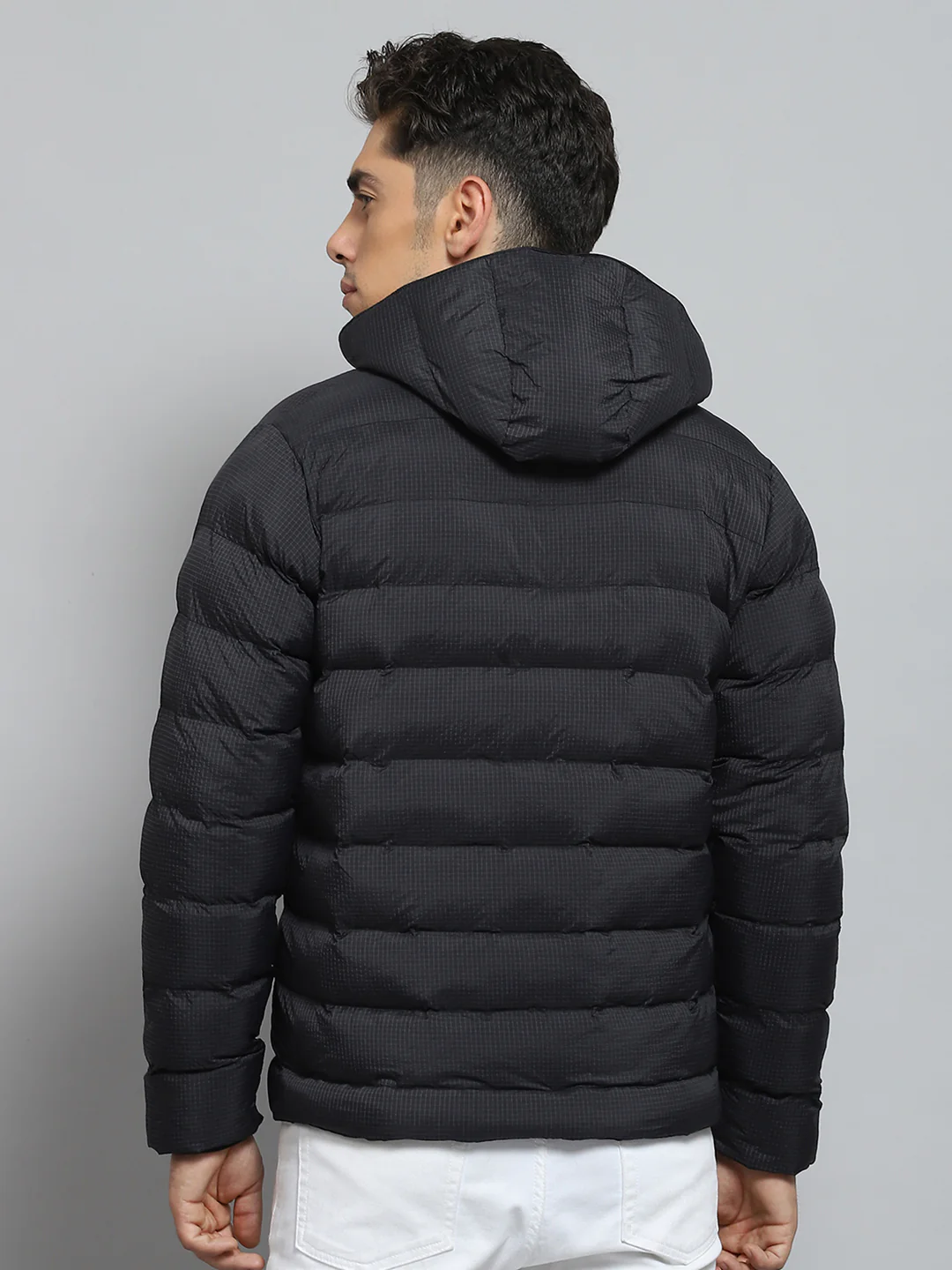 Men Black Solid Hooded Full Sleeve Jacket - Image 5