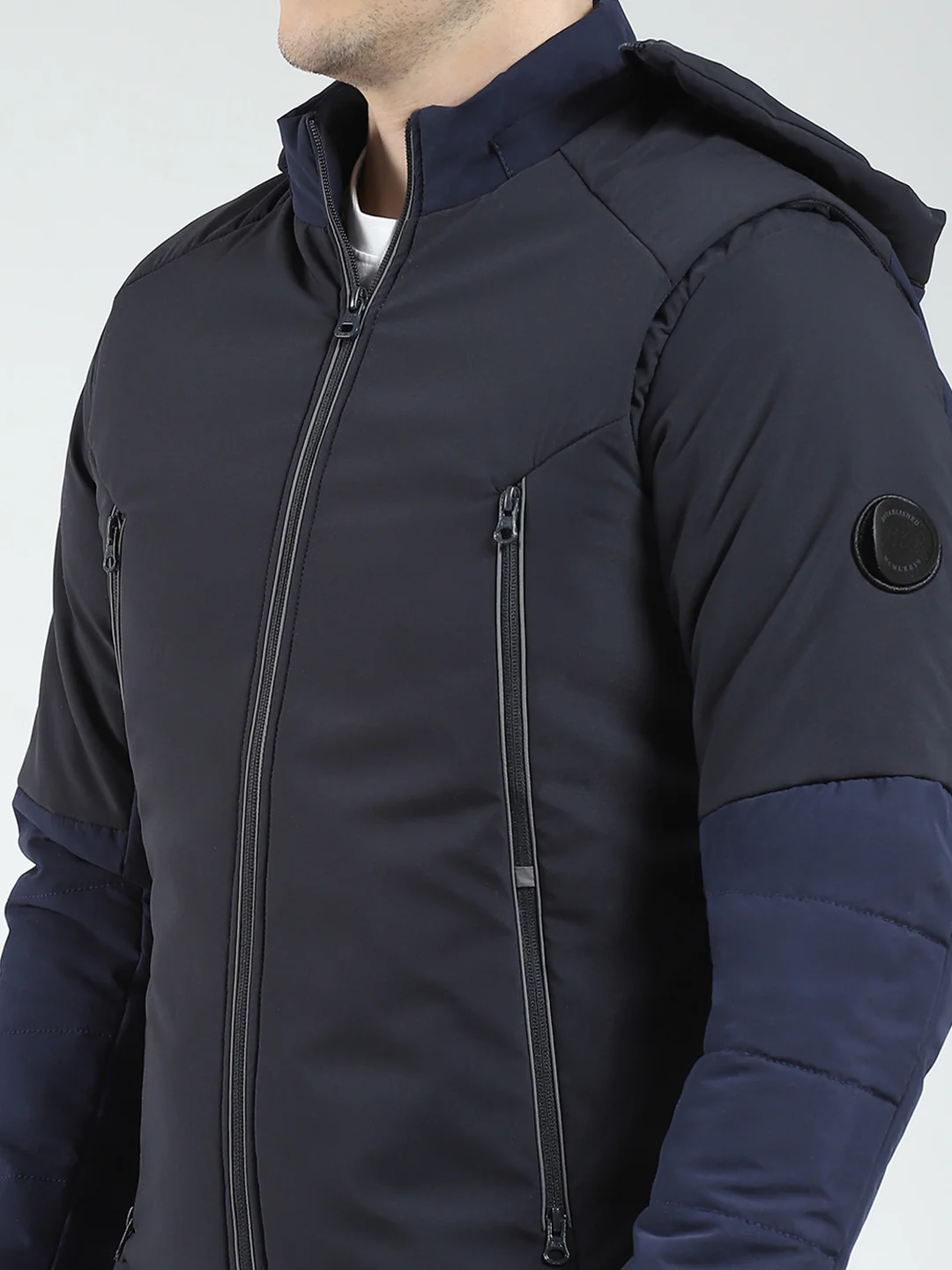 Men Black Solid Hooded Full Sleeve Jacket - Image 10