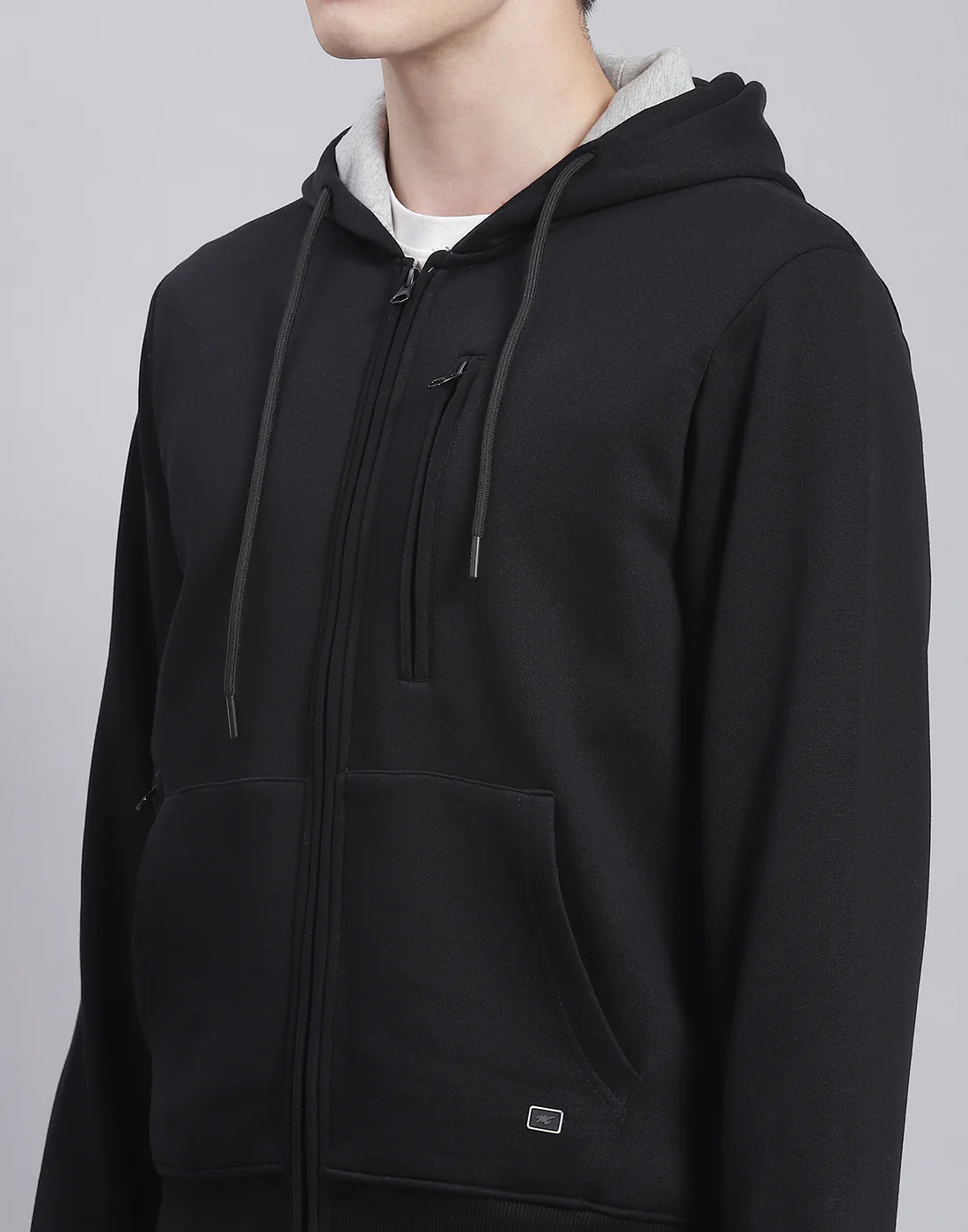 Men Black Solid Hooded Full Sleeve Sweatshirt - Image 6