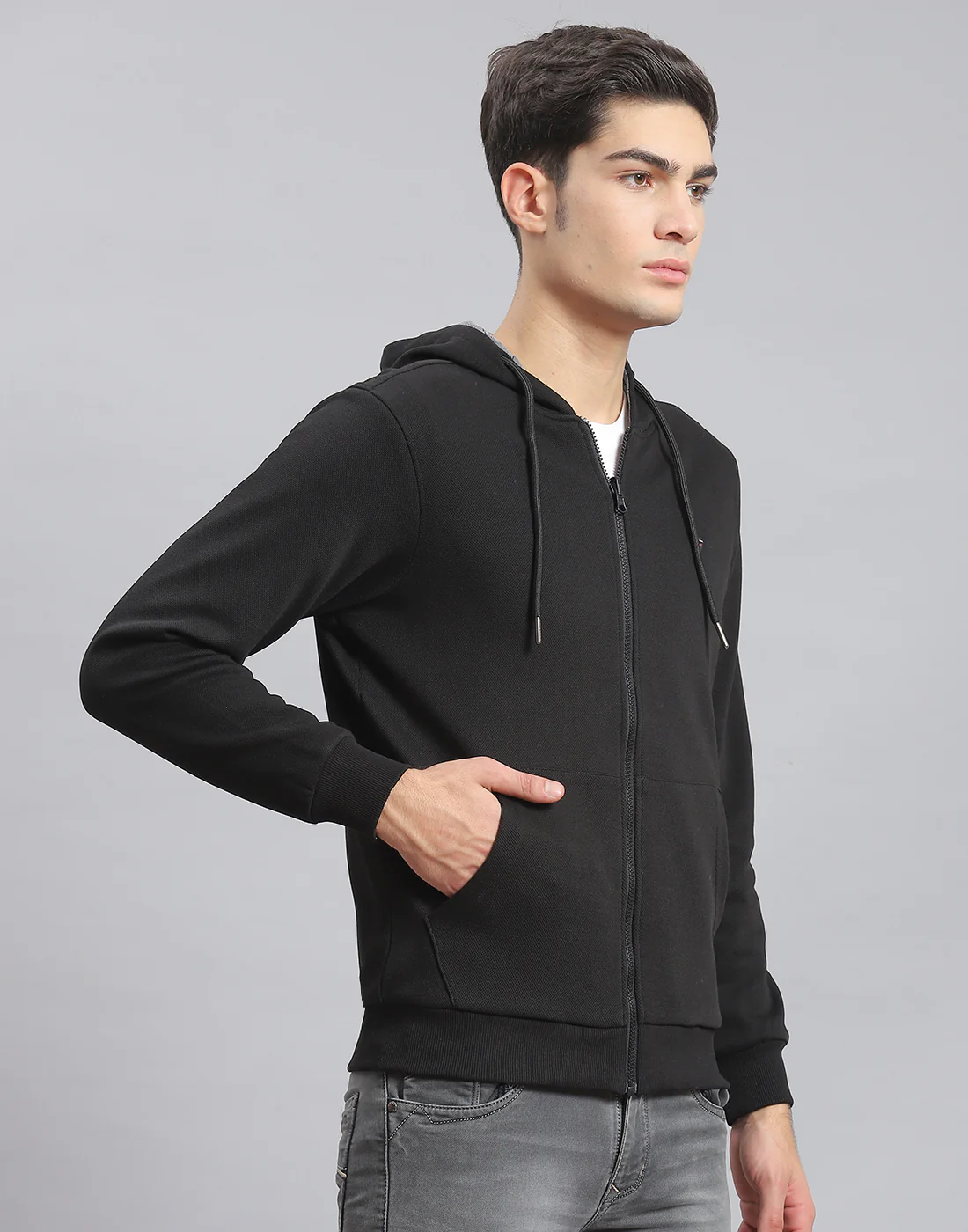 Men Black Solid Hooded Full Sleeve Reversible Sweatshirt - Image 4